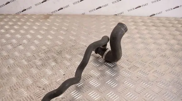BMW 1 F20 F21 Engine coolant pipe/hose 7639998