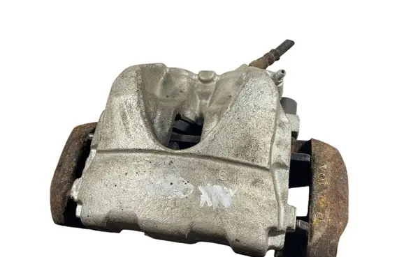 Volvo XC60 Front brake caliper