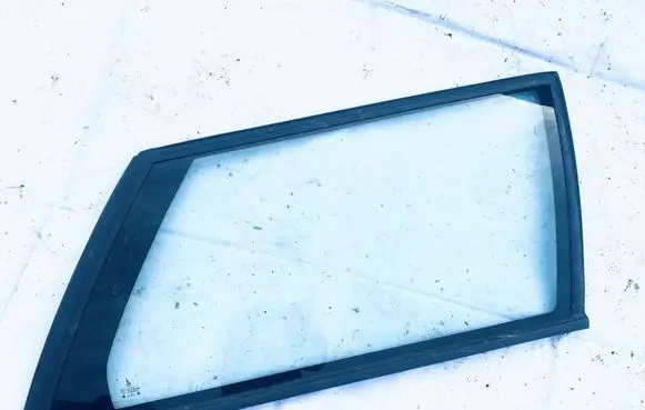 Volkswagen PASSAT B3 Rear side window
