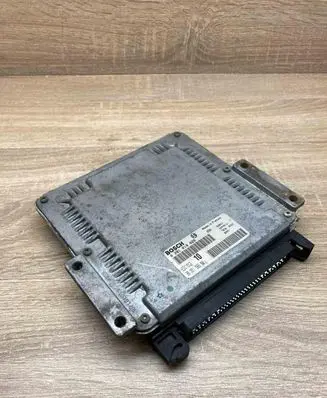 Peugeot 806 Engine control unit/module ECU 9635156680 0281010028