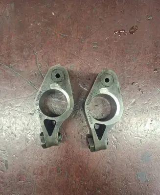Volkswagen Touran I Valve rocker arm 03G443A 548260