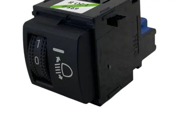 Toyota Aygo X Headlight level height control switch
