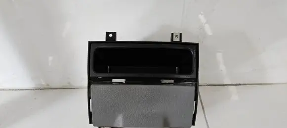 Mercedes-Benz Sprinter W906 Cup holder A9066800558 9068100028 A9068100028