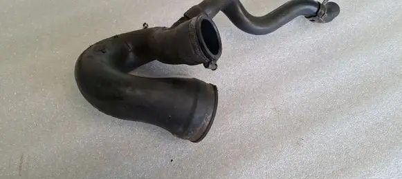 Audi 80 90 S2 B4 Intercooler hose/pipe 028129627H