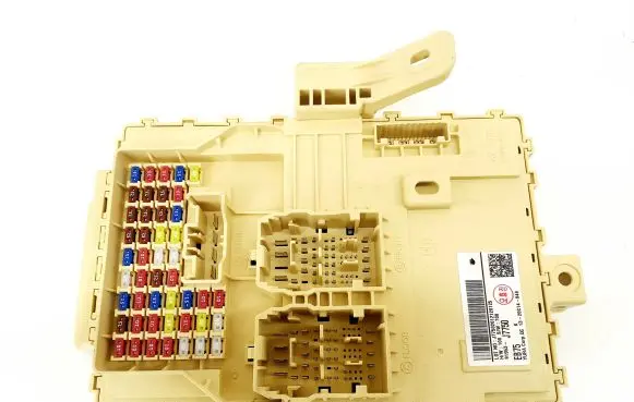 KIA Xceed Fuse module 91953J7750
