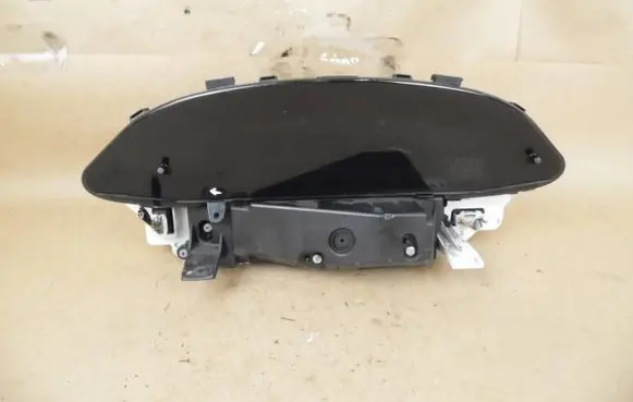 Toyota Yaris Speedometer (instrument cluster) 838000D660D MB4573003176