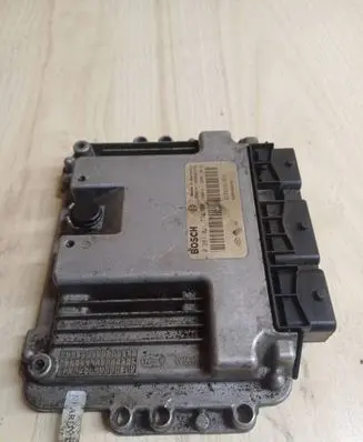 Renault Megane II Engine control unit/module 8200391966 8200386508 0281011776