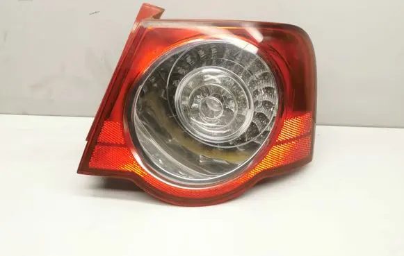 Volkswagen PASSAT B6 Rear/tail lights ZSB3C5945096C