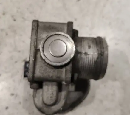 Peugeot 207 Throttle valve 9682798180