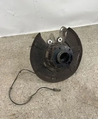 BMW 5 GT F07 Rear wheel hub 6797307