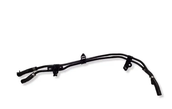 Audi Q3 8U Engine coolant pipe/hose 04L121444K