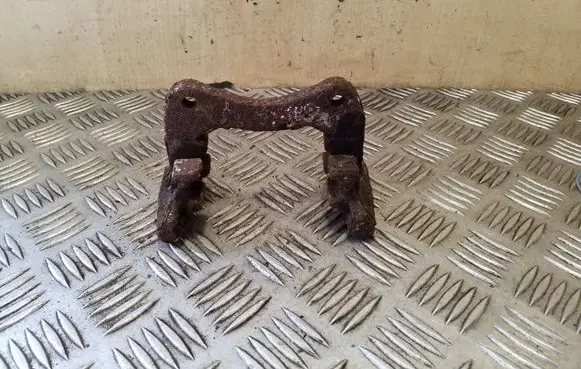 Audi 80 90 S2 B4 Brake caliper pad carrier rear 