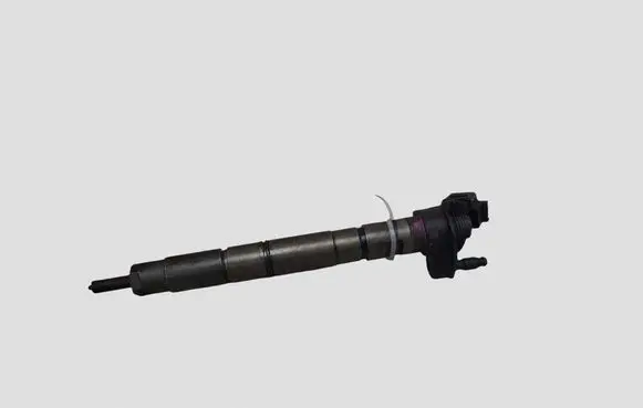 Audi A5 8T 8F Fuel injector 0445115058