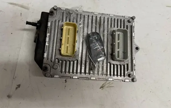 Dodge Challenger Engine control unit/module P68230335AB 68230335AB T00EP2984A4SN5