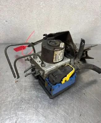 Renault Twingo II Master brake cylinder