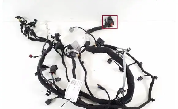Volkswagen T-Roc Engine installation wiring loom 05E971610Q