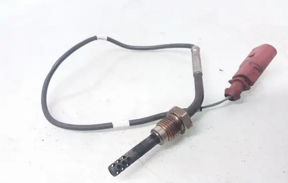 Volkswagen Polo IV 9N3 Exhaust gas temperature sensor 03G906088AC