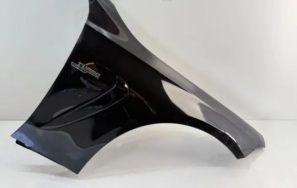 Mercedes-Benz CLE C236 Fender 