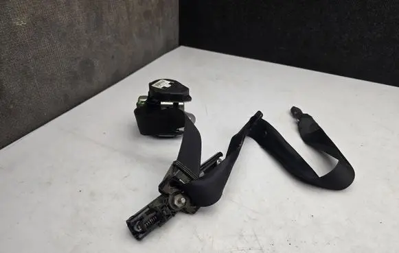 Volkswagen Crafter Front seatbelt 601384100 000R000