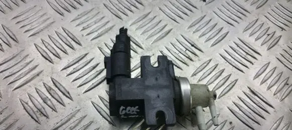 Volkswagen Golf IV Turbo solenoid valve 1J0906627A