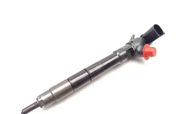 Skoda Octavia Mk3 (5E) Fuel injector 04L130277AN