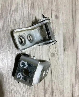 Citroen C3 Rear door hinge set 