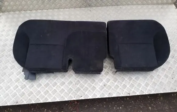 Rear seat