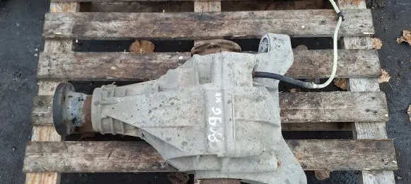 Volkswagen Touareg I Rear differential