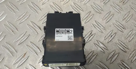 Toyota Verso Engine control unit/module ECU 896900F020