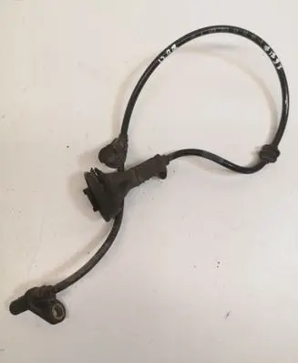 Mercedes-Benz A W169 ABS brake wheel speed sensor A1695400817