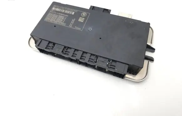 BMW 5 GT F07 Suspension control unit/module 9313932 00076400100100
