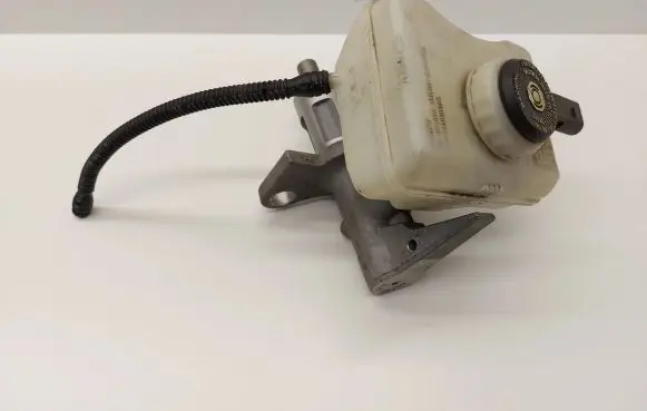 Audi A4 S4 B8 8K Master brake cylinder 8K0611301A