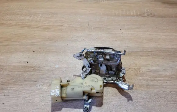 Renault Scenic II - Grand scenic II Front door lock