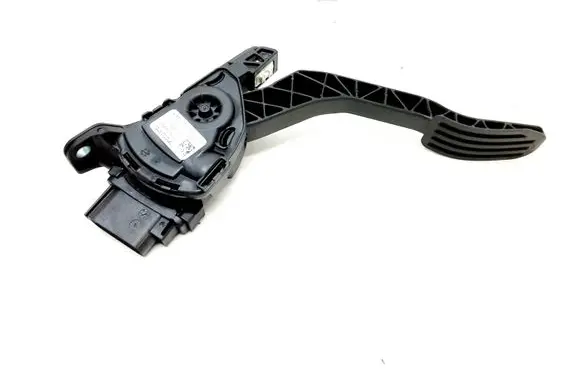 Volvo XC60 Accelerator throttle pedal 31329062