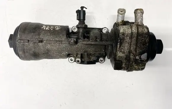 Skoda Fabia Mk2 (5J) Oil filter cover 045115389k