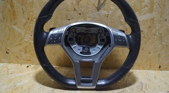 Mercedes-Benz C W204 Steering wheel A1724604203