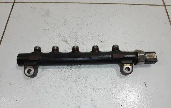 Chevrolet Captiva Fuel main line pipe 96868901 R9144Z300A 9307Z528A