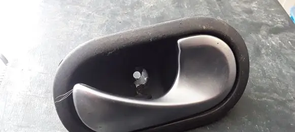 Renault Megane II Front door interior handle 8200028486