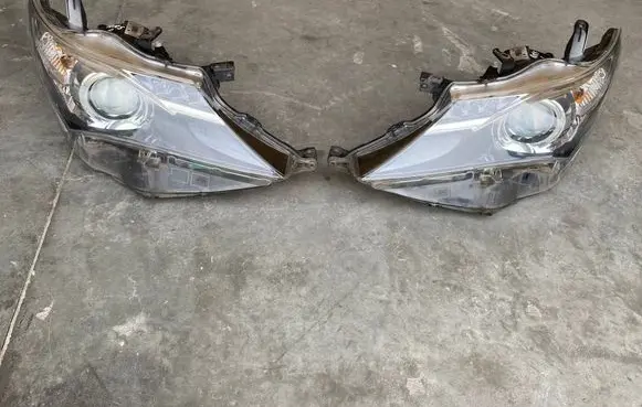 Toyota Auris E180 Headlights/headlamps set 8111002E31 89907728