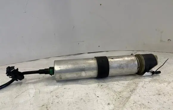 BMW 3 F30 F35 F31 Fuel filter housing 1209121511