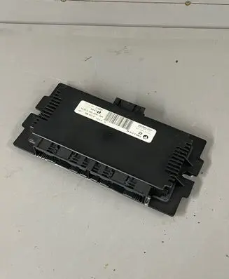 BMW X5 E70 Light module LCM 9153803 5322798D300