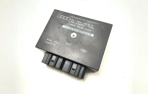 Audi A8 S8 D2 4D Parking PDC control unit/module 4D0919283