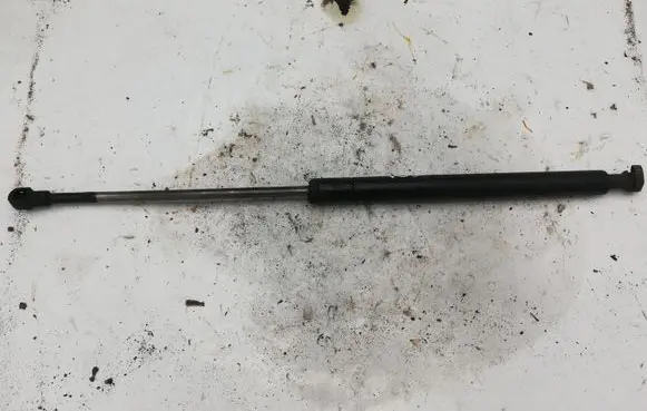 Toyota Avensis T220 Front bonnet/hood damper/strut NOCODE