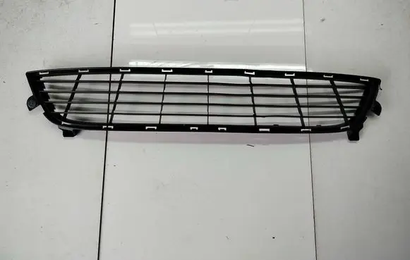 Dacia Dokker Front bumper lower grill 622547542R