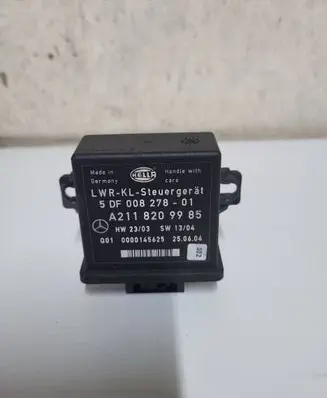 Mercedes-Benz E W211 Light module LCM 5DF00827801 A2118209985 0000145625