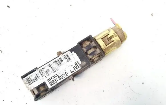 Nissan Almera Tino Airbag deployment crash/impact sensor 98831bu200