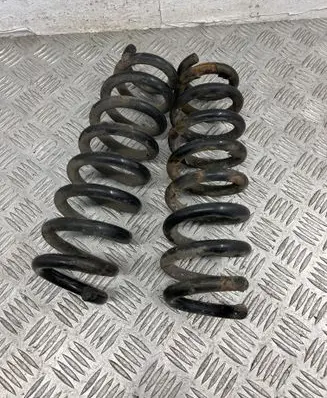 BMW 3 E90 E91 Rear coil spring 