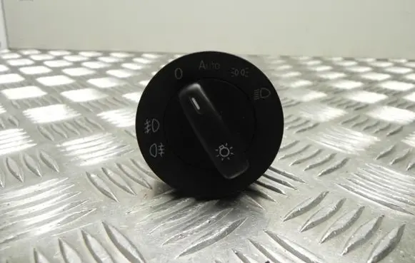 Volkswagen Scirocco Light switch 1K0941431BM T1332