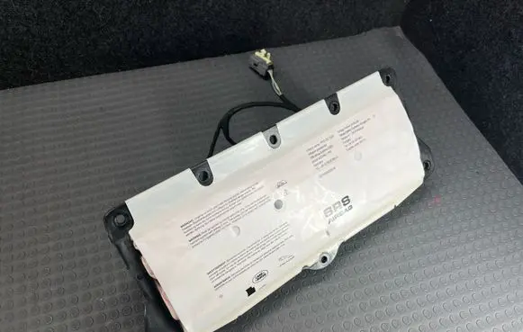 Jaguar XF X250 Passenger airbag 9X23F044A74BA