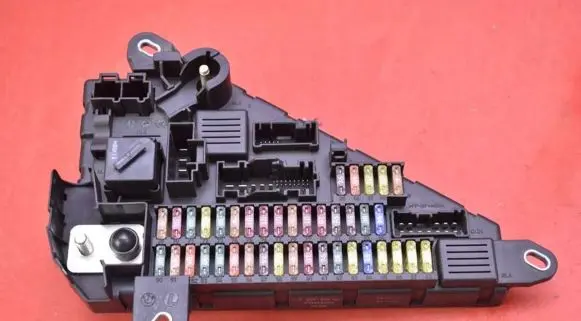 BMW 6 E63 E64 Fuse box set 6906619